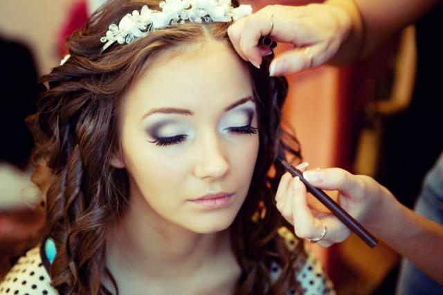 Свадебный макияж для карих глаз: идеи, фото Свадебный макияж карие глаза темные волосы