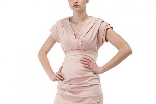 Kako se odjenuti za trudnice i izgledati elegantno Proljetni lookovi za trudnice