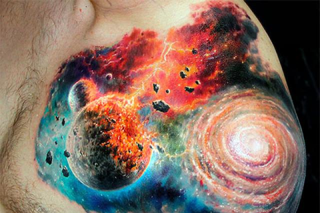 Tatouage spatial - signification et dessins pour filles et hommes Croquis de tatouages ​​​​de galaxie et de planète