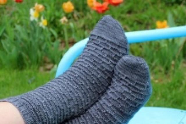 Kako plesti muške čarape iglama za pletenje?