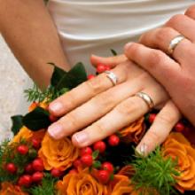 Shenjat dhe bestytnitë e dasmës: si të kryeni ceremoninë në mënyrë korrekte Shenjat popullore për një martesë dita ditës